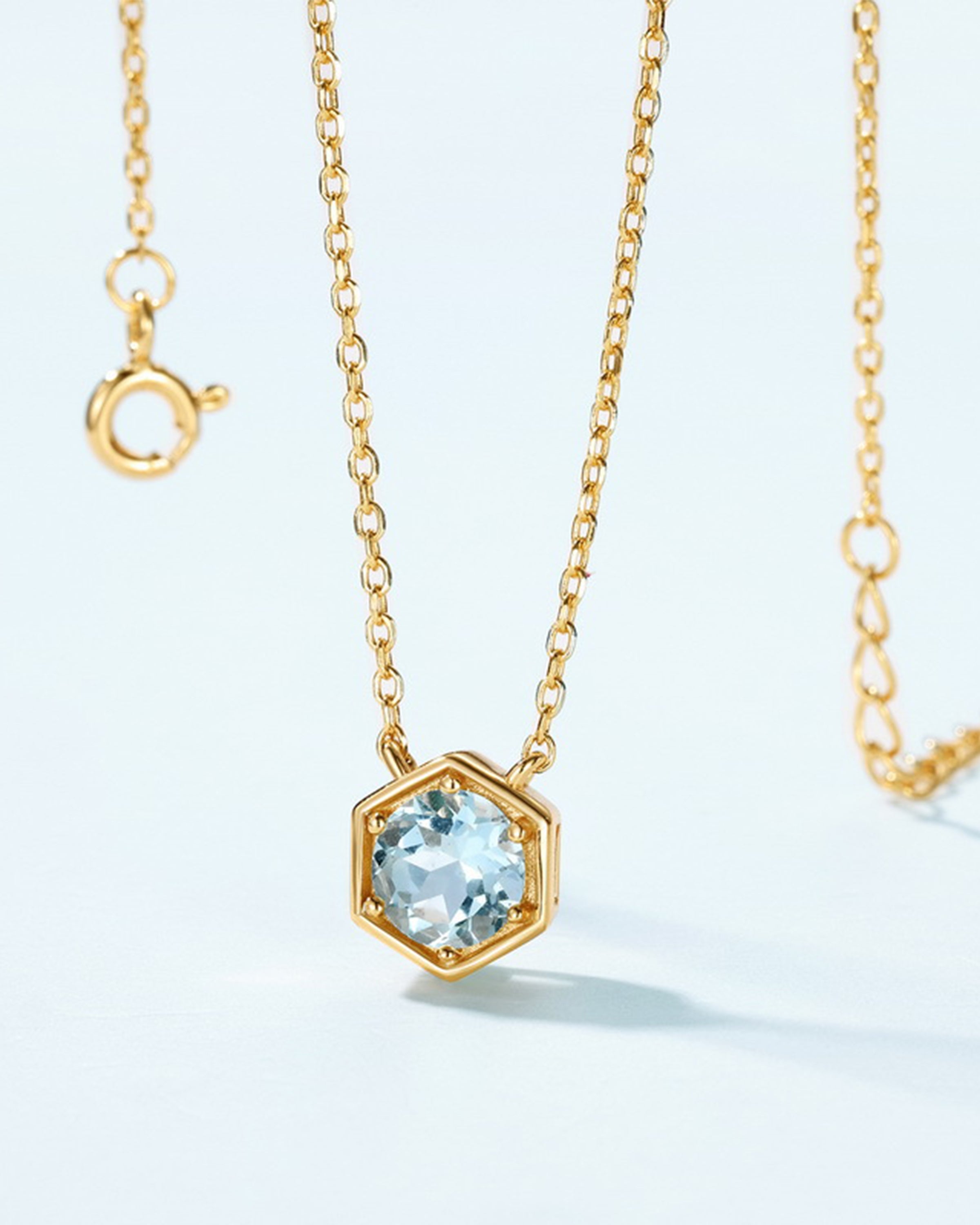 The Ultimate Guide to Gifting Birthstone Jewelry This Spring