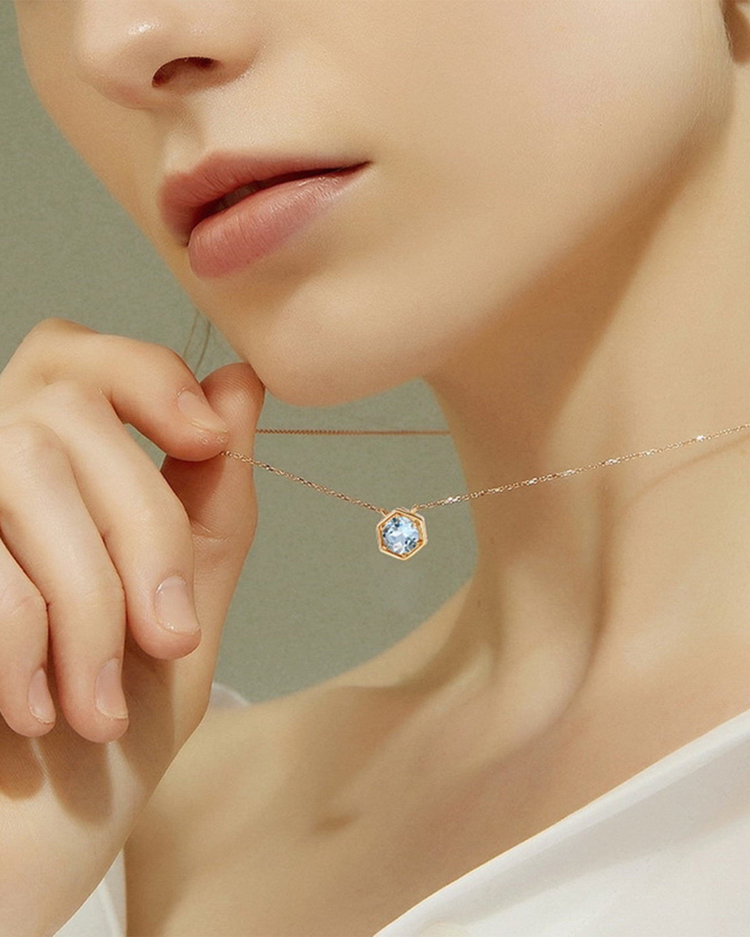 March Birthstone Necklace –  Aquamarine